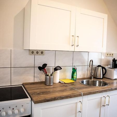 Wohnung Fuer 4 Gaeste In Laatzen Messe- Und Citynah Ганновер Екстер'єр фото